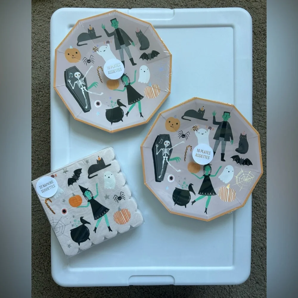 NIP Meri Meri Halloween Plates & Napkins